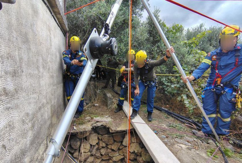 Τραγωδία στον Πύργο: Ολοκληρώθηκε η ανάσυρση του 36χρονου από το πηγάδι (pics)