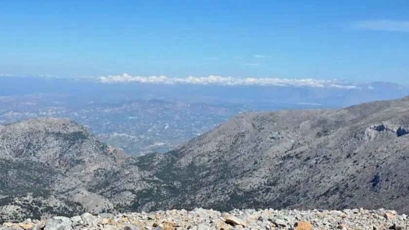 Πώς φαίνεται το νέο αεροδρόμιο στο Καστέλι από το Αστεροσκοπείο του Σκίνακα