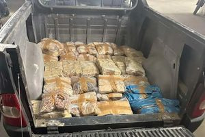 Στο εδώλιο για την υπόθεση με τις χιλιάδες σφαίρες καλάσνικοφ στα Χανιά (βίντεο)