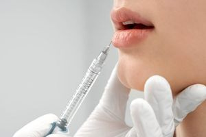 Ηράκλειο: Πήγε για botox και βγήκε παραμορφωμένη – Νέες καταγγελίες για «μαϊμού» ιατρικές πράξεις (vid)