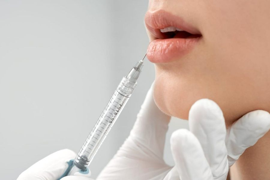 Ηράκλειο: Πήγε για botox και βγήκε παραμορφωμένη – Νέες καταγγελίες για «μαϊμού» ιατρικές πράξεις (vid)