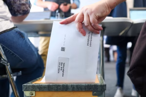 Σουηδία: Εισαγγελείς ερευνούν πιθανή εκλογική νοθεία, ρίχνοντας σκιές στο αποτέλεσμα των βουλευτικών εκλογών