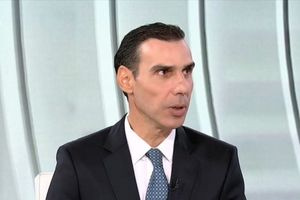Θεμιστοκλέους για θάνατο Μαζωνάκη: «Δεν υπάρχει κενό νόμου – Τα μηχανήματα στο ιατρείο λειτουργούσαν παράνομα»