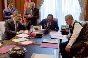 Γιορτάζουν τον ξεριζωμό του ελληνισμού: Αναρτήσεις Ερντογάν και τουρκικού ΥΠΕΞ για τη Σμύρνη