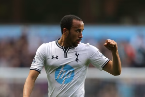 Απίστευτο: Πρώην παίκτης της Premier League πατήθηκε από χορτοκοπτικό μηχάνημα στο γήπεδο! (vid)