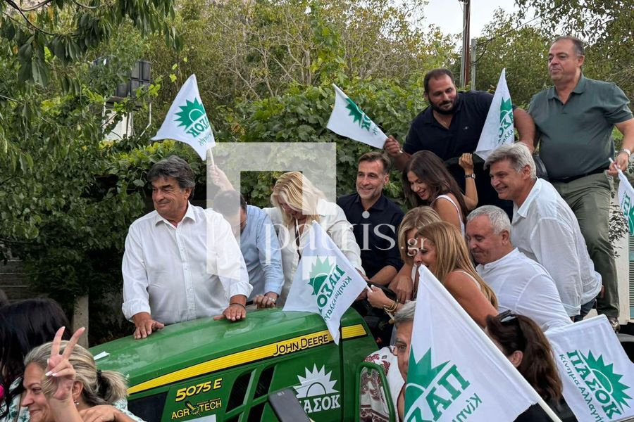 ΠΑΣΟΚ: Πανηγυρική υποδοχή στα χωριά του Λασιθίου – Πράσινα τρακτέρ και άφθονη ρακή (φωτογραφίες)