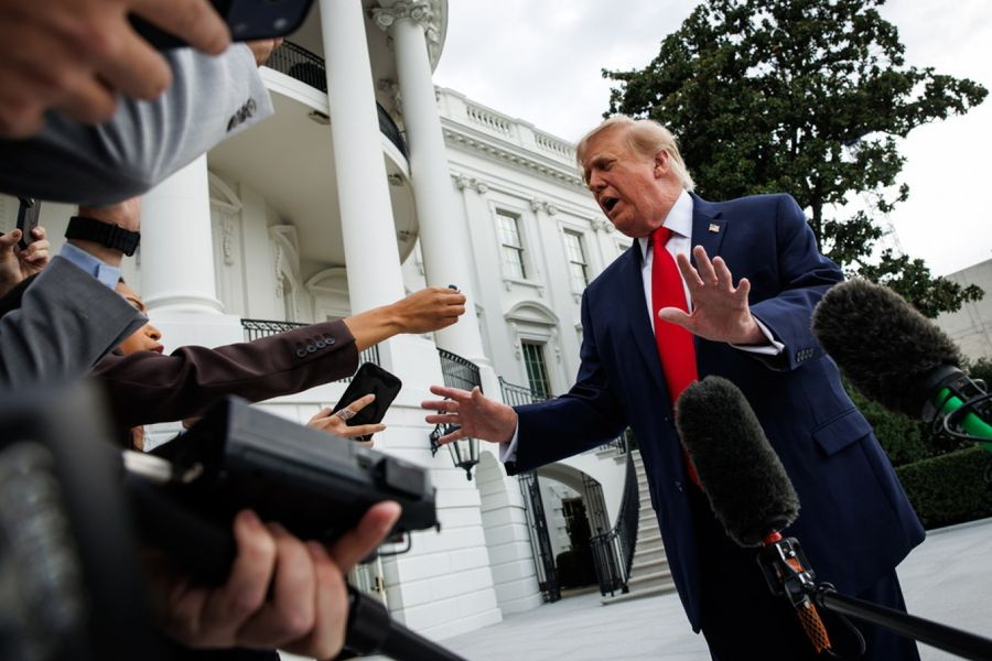 Τραμπ για τις συλλήψεις στη RAF Fairford: Φανταστική εξέλιξη, σχεδίαζαν να προκαλέσουν μεγάλη ζημιά