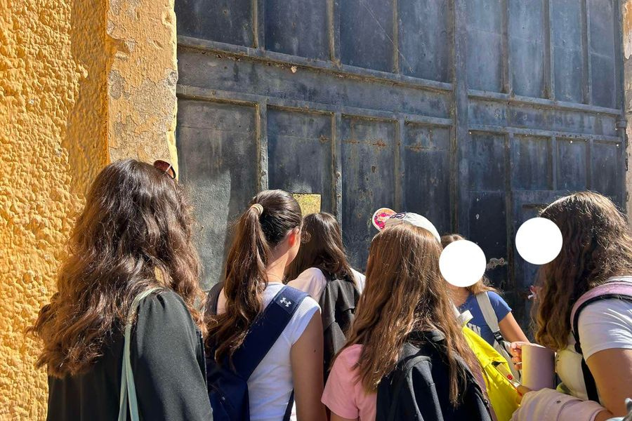 Οι μαθητές σηκώνουν “ασπίδα” προστασίας στο φρούριο Ιτζεδίν (φωτό)