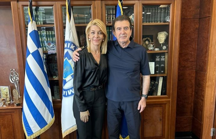 Επίσκεψη της Αφροδίτης Νέστορα στον Υπουργό Προστασίας του Πολίτη Μιχάλη Χρυσοχοίδη