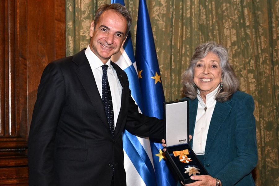 Η Ελλάδα τίμησε την ελληνοαμερικανίδα βουλευτή Ντίνα Τάιτους – Η ανάρτηση με τον Μητσοτάκη