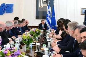 «Πράσινο φως» για πάνω από 20.000 προσλήψεις στο Δημόσιο το 2027 – Αναλυτικά οι τομείς