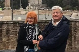 Τραγωδία στην Πλάκα: Αυτό είναι το ηλικιωμένο ζευγάρι που σκοτώθηκε από την κατάρρευση του κτιρίου