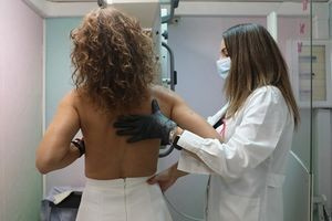 Επανεκκινεί από σήμερα το πρόγραμμα «Φώφη Γεννηματά» για δωρεάν μαστογραφίες