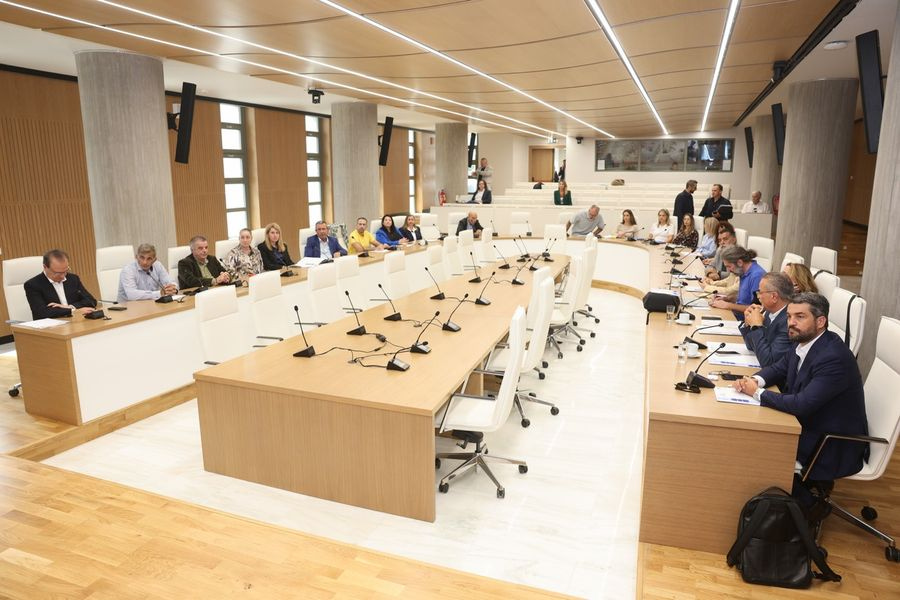 Στ. Αρναουτάκης: «Χρηματοδοτούμε οριζόντια με 48 εκ. τους Δήμους της Κρήτης και θα ακολουθήσουν κι άλλα έργα από το Περιφερειακό Πρόγραμμα Ανάπτυξης»