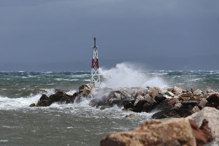 Απαγορευτικό απόπλου από Πειραιά, Ραφήνα και Λαύριο λόγω θυελλωδών ανέμων