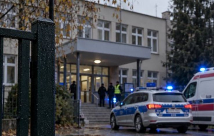 Πολωνία: Μία 37χρονη γυναίκα νεκρή σε επίθεση σε σχολείο – Ένας 15χρονος συνελήφθη