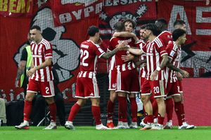 Super League: Πήρε το ντέρμπι ο Ολυμπιακός και μείωσε την απόσταση από την κορυφή