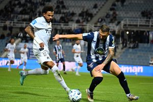 Super League: Με φοβερή ανατροπή η Κηφισιά πέρασε με 3-2 από το Καυτανζόγλειο