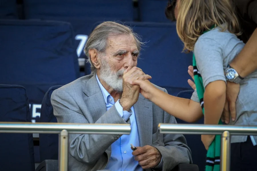Γιώργος Βαρδινογιάννης: Οι περιπέτειες και οι γοητευτικές αντιφάσεις του «Καπετάνιου» – Άγνωστες και γνωστές ιστορίες