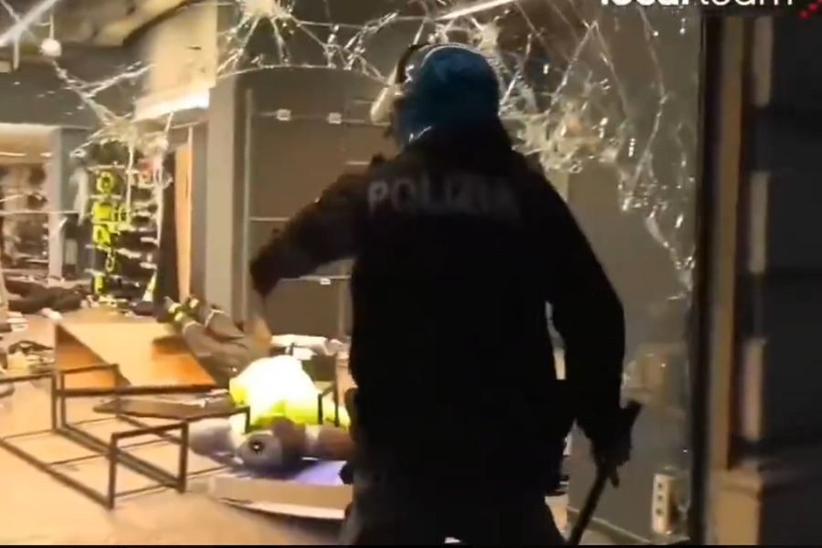 Ιταλία: 32 συλλήψεις διαδηλωτών στο Μιλάνο, η Μελόνι συγκάλεσε συνεδρίαση με αντικείμενο την δημόσια τάξη – Ανάρτηση από βίαιους διαδηλωτές