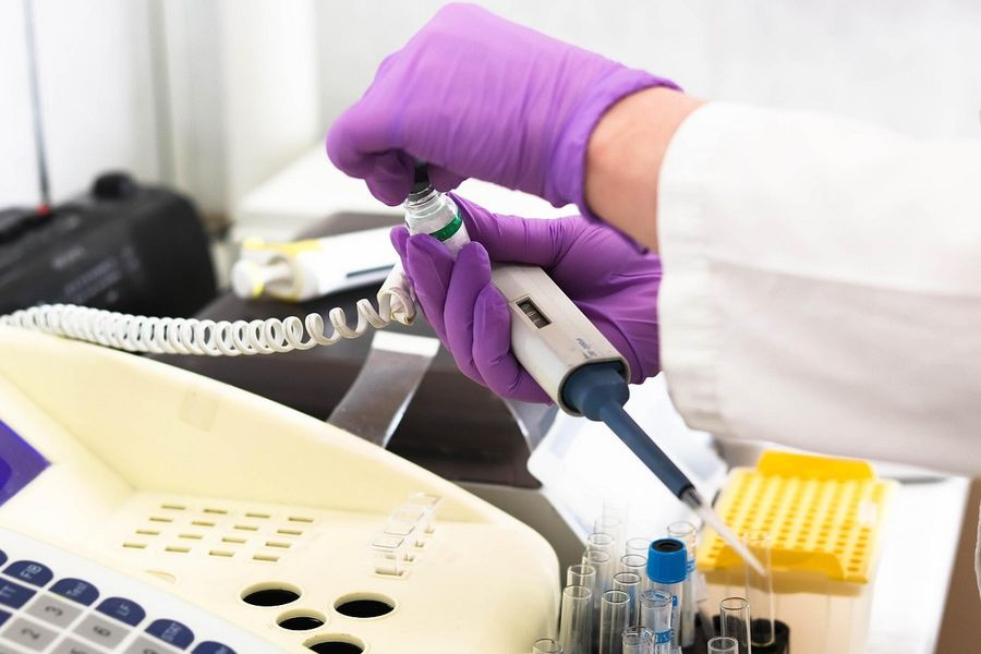 Πανώλη: Η Ρωσία ακόμη δεν έχει απαντήσει από τι πέθανε η 28χρονη εργαζόμενη