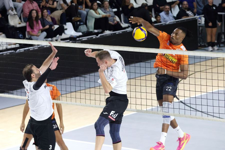 Volley League: Φοβερή πρεμιέρα για τον ΟΦΗ – Ισοπέδωσε με 3-0 σετ τον ΠΑΟΚ