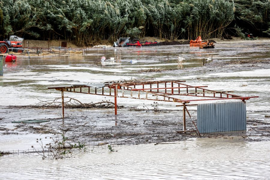 Νέος συναγερμός στον Μυλοπόταμο – Ήχησε ξανά το 112 – «Μετακινηθείτε σε υψηλότερα σημεία»