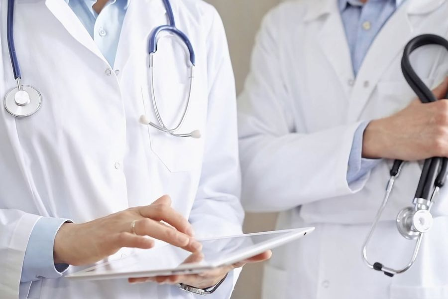 Ξεσηκωμός των γιατρών στο Ηράκλειο για την κατάρρευση του ΕΣΥ – Απεργούν στις 21 Οκτωβρίου