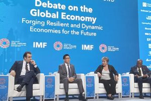 Κυρ. Πιερρακάκης στο CNN: Η εποχή του φθηνού και άφθονου κεφαλαίου έχει παρέλθει – Δεν ανησυχούμε υπέρμετρα για κρίση χρέους στην Ευρώπη