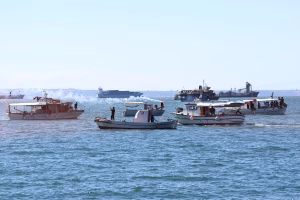 Θεσσαλονίκη: Συμβολικός αποκλεισμός του λιμανιού από τους αλιείς – Τα αιτήματά τους