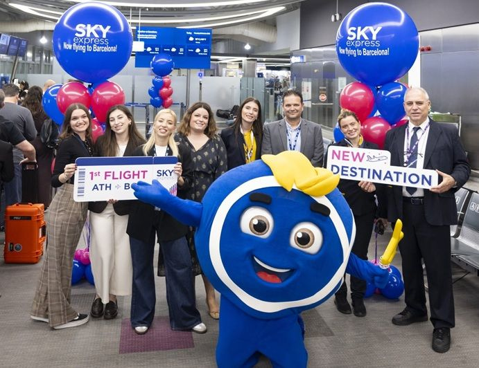 Απογειώθηκε η πρώτη πτήση της SKY express για τη Βαρκελώνη