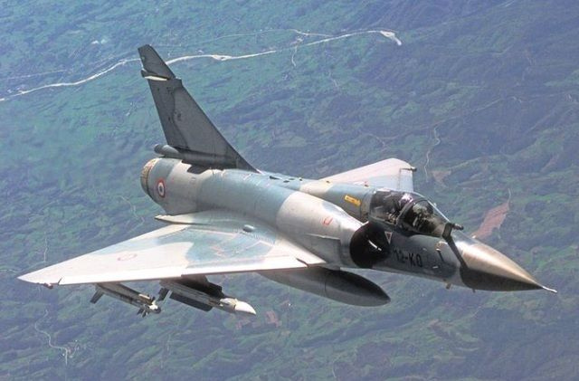 Γαλλία: Μαχητικό αεροσκάφος συνετρίβη, ένας νεκρός