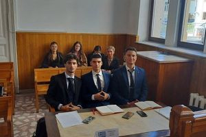Διεθνής διάκριση για το ΓΕΛ Περάματος Μυλοποτάμου σε διαγωνισμό εικονικής δίκης