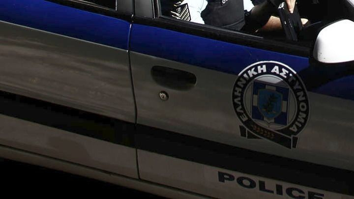 Συνελήφθησαν με κάνναβη στην είσοδο νηπιαγωγείου – Δύο συλλήψεις