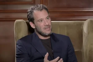 Αντίνοος Αλμπάνης για Pizza Fan: «Η αγάπη για την πατρίδα σταματάει εκεί που αρχίζει η εφορία»