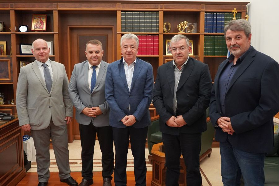 Συνάντηση Περιφερειάρχη Κρήτης Σταύρου Αρναουτάκη με τη νέα Πρυτανική Αρχή του ΕΛΜΕΠΑ