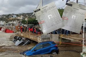 “Μπάζωμα” πριν και μετά τις πλημμύρες: Μήνυση για παραποιημένο έγγραφο που “ξεπλένει” ευθύνες… για τους δύο νεκρούς στην Αγία Πελαγία – Αλλού καθάρισαν, αλλού δήλωσαν όμως τους “μαρτύρησε” η… Διαύγεια! (pics, vid)