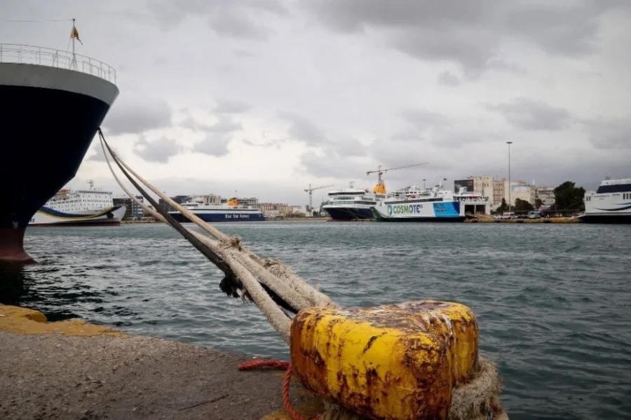 Απαγορευτικό απόπλου σε Πειραιά, Ραφήνα και Λαύριο: Ακυρώνονται και τα βραδινά δρομολόγια για Κρήτη