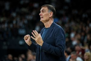 Μπαρτζώκας για το σκάνδαλο στο μπάσκετ: Είναι μία υπόθεση σε εξέλιξη και δεν μπορούμε να αποφασίσουμε ποιοι είναι ένοχοι