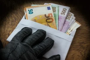 Πώς γινόταν «ξέπλυμα» βρώμικου χρήματος μέσω εταιρειών κοινής ωφέλειας