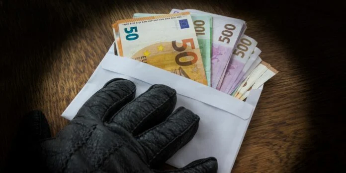 Πώς γινόταν «ξέπλυμα» βρώμικου χρήματος μέσω εταιρειών κοινής ωφέλειας