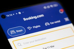 Στο μικροσκόπιο της Κομισιόν η Booking.com για παραπλανητικές καταχωρήσεις και απάτες μέσω phishing