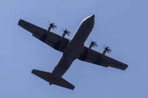Αεροδρόμιο “Ν.Καζαντζάκης”: Σε έκτακτη ανάγκη C-130 με 48 άτομα – Σήμα ότι σταμάτησε ο κινητήρας στον αέρα!