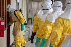 Έμπολα: Ξεπέρασαν τους 4.000 οι νεκροί της επιδημίας στην ΛΔ Κονγκό