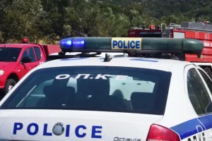 Συναγερμός στην Καλλιθέα: Εντοπίστηκαν φιαλίδια με επικίνδυνη ουσία – Εκκενώθηκαν σπίτια