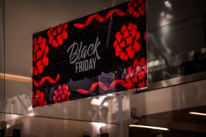Black Friday 2026: Πότε «πέφτει» φέτος – Τι ισχύει για την Cyber Monday