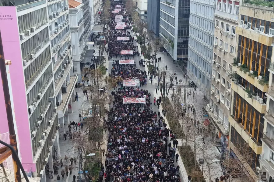 Είπαν «φτάνει πιά» σε ένα δυναμικό συλλαλητήριο