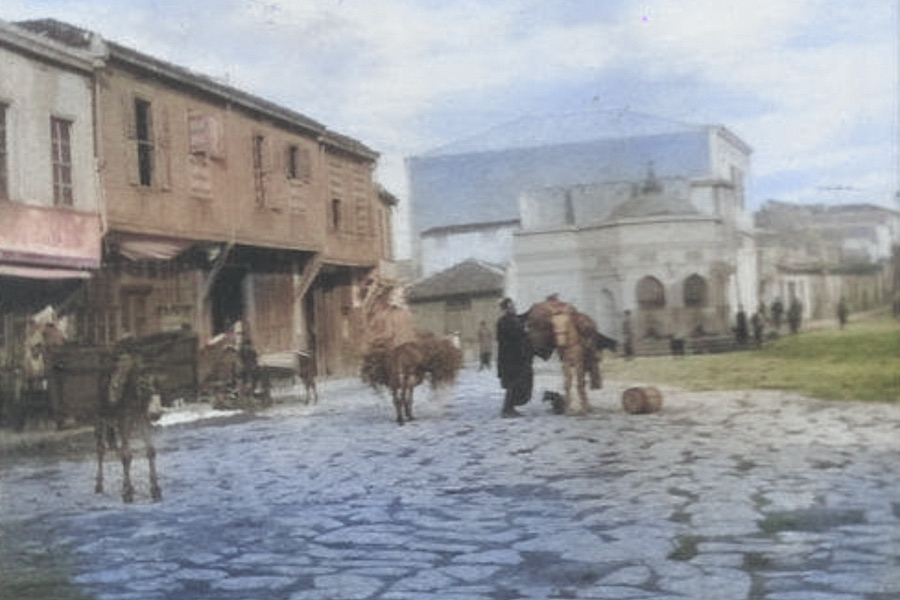 1900: Το τελείωμα της λεωφόρου Καλοκαιρινού, μέσα από τη Χανιόπορτα!