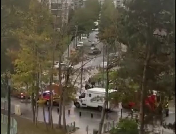 Γαλλία: Τουλάχιστον ένας νεκρός και 4 τραυματίες σε περιστατικό με πυροβολισμούς σε προάστιο του Παρισιού – ο δράστης συνελήφθη