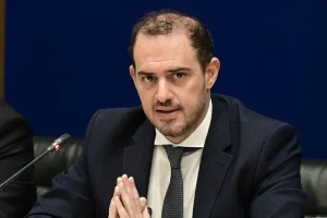 Συμβαίνει τώρα: Στο Ιπποκράτειο εκτάκτως ο Γιώργος Κώτσηρας – Αισθάνθηκε αδιαθεσία στη Βουλή